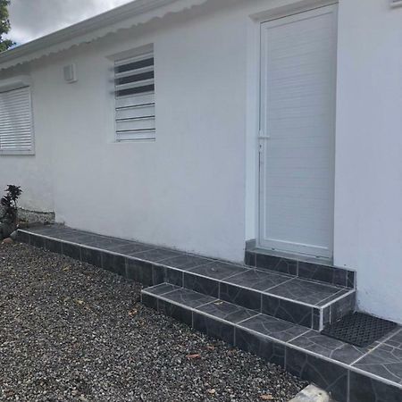 Vila Belcourt Baie-Mahault Exteriér fotografie